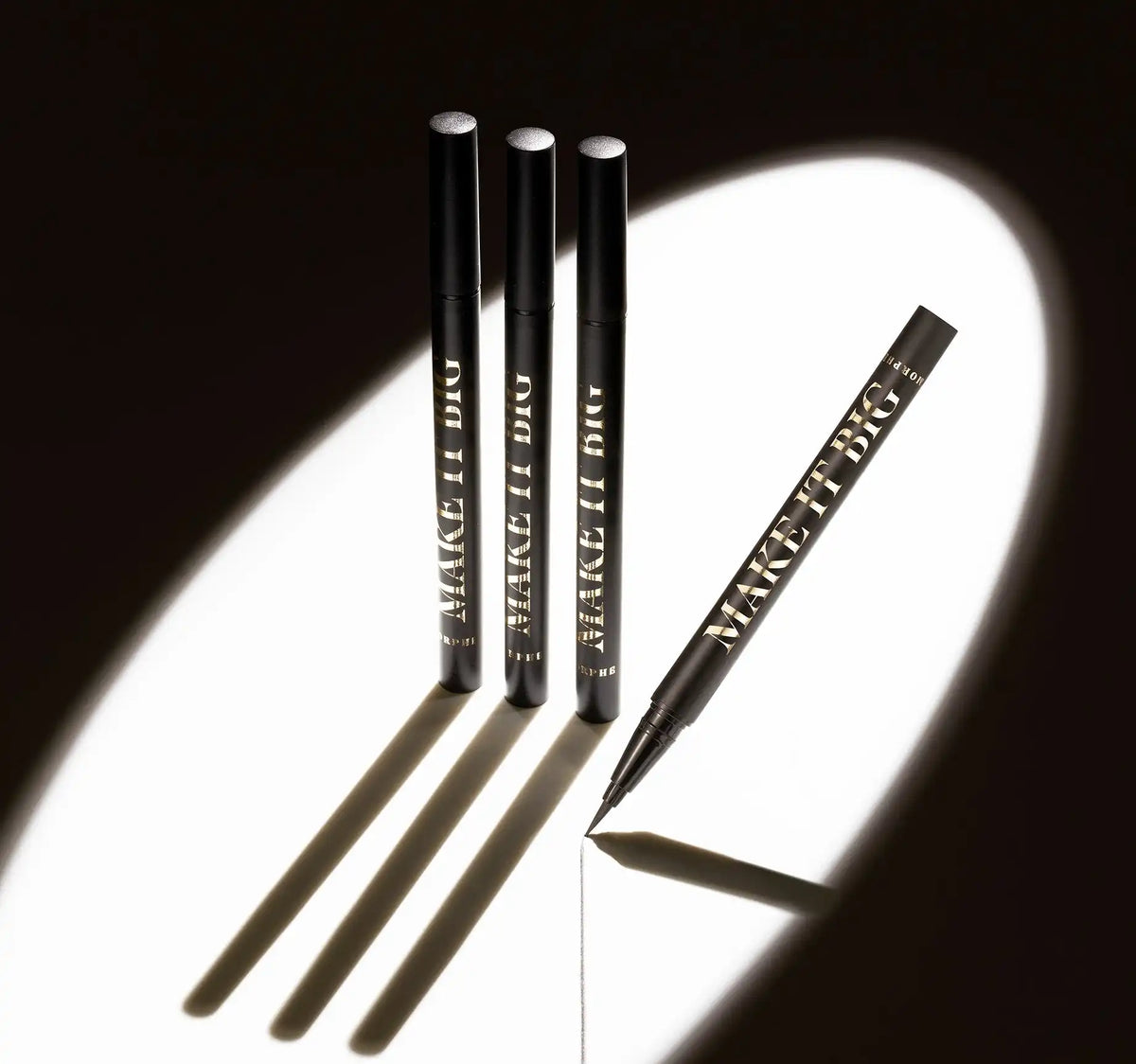 Make It Big Brush-Tip Liquid Liner